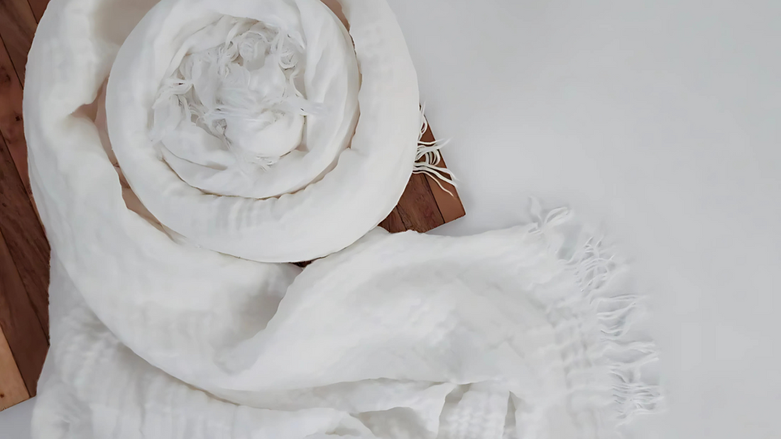 Looking for the Perfect All-Season Throw? Have You Tried the AeroCool Throw?