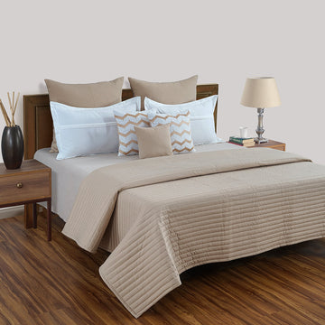 Nara Comforter