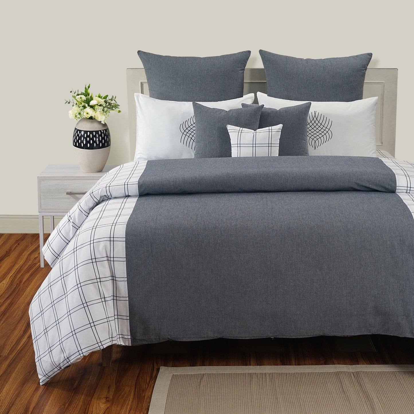 Barcelona Bedsheet Set