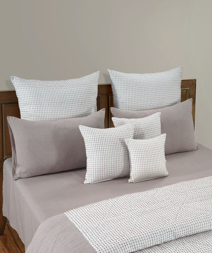 Loop Comforter Set